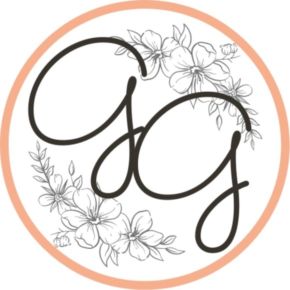 Meet your Posher, Abigail - Picture 2 of 2